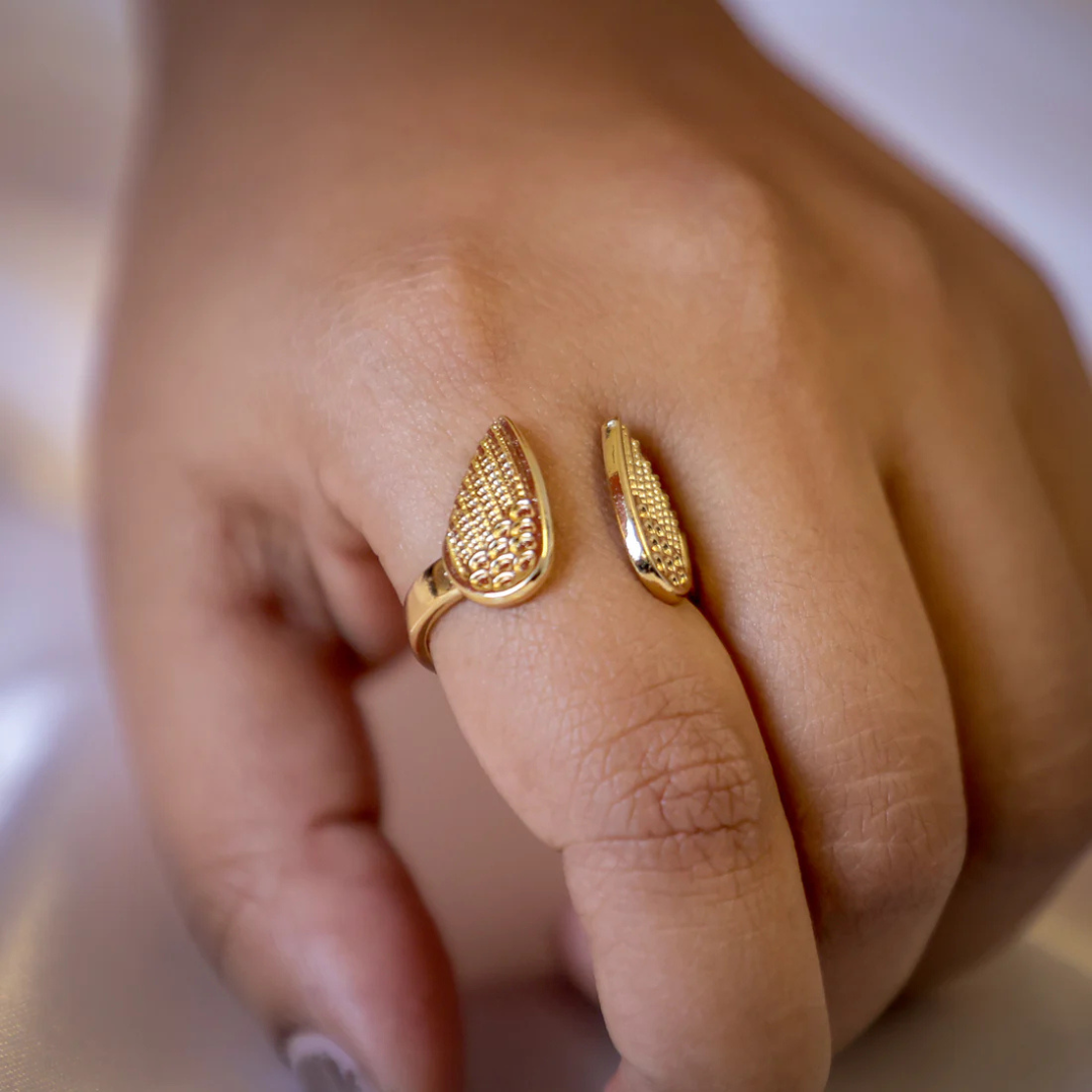 Angel Wings Adjustable Ring