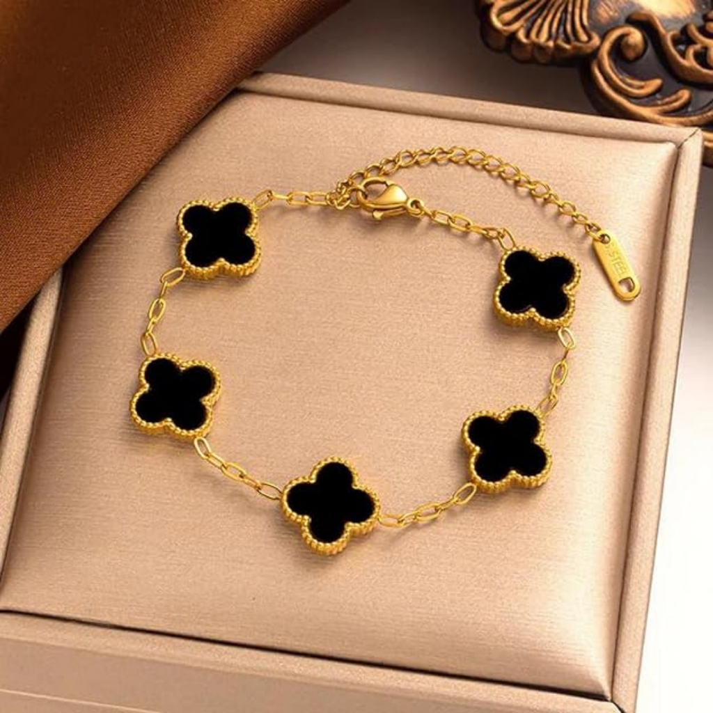 Clover Black Gold Bracelet
