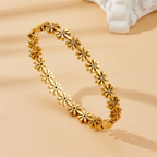 Daisy Charm Gold Bracelet