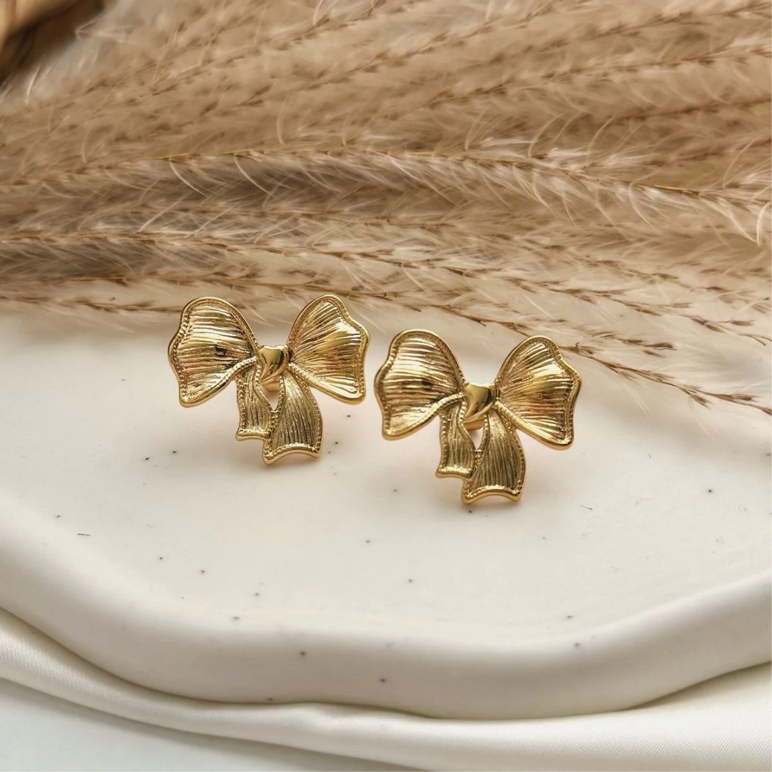 Evelyn Bow Gold Earring