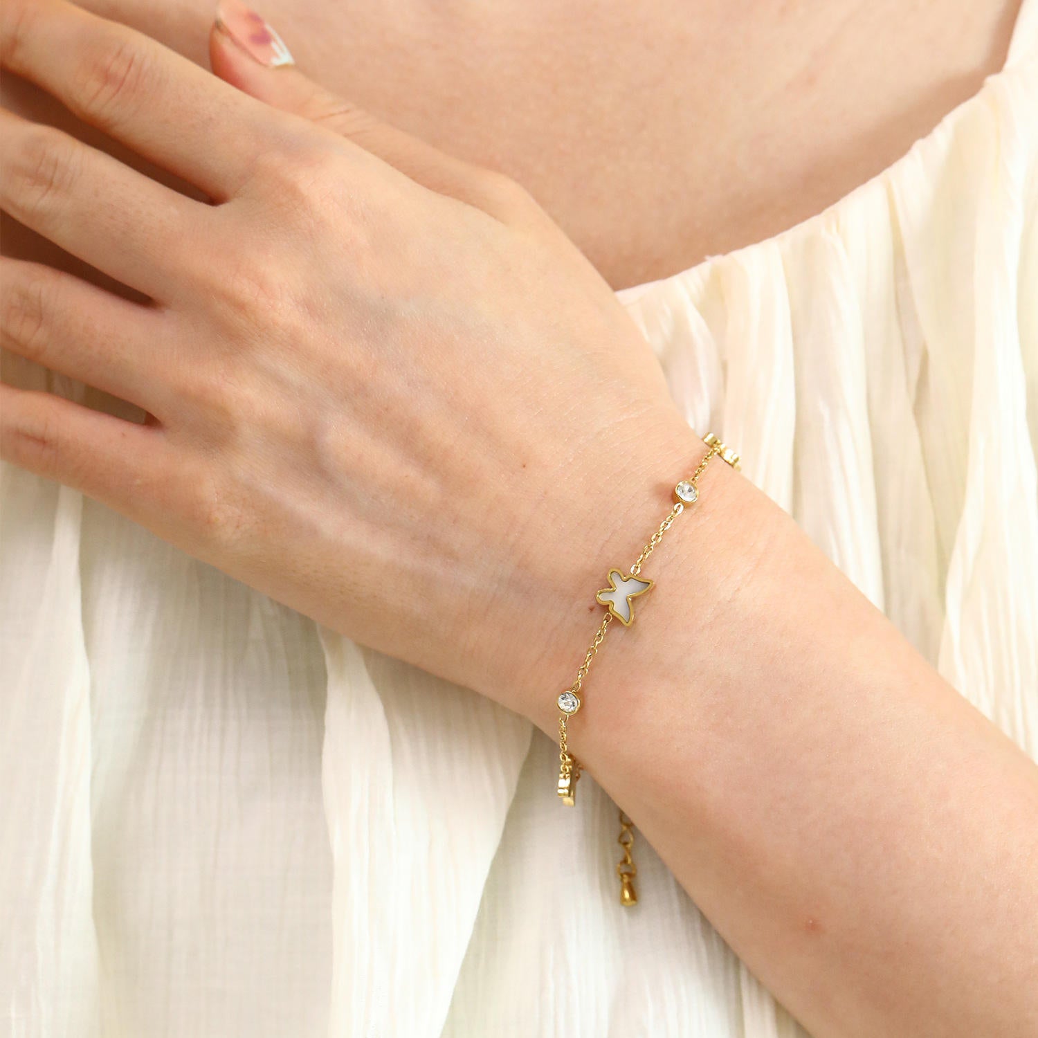Dainty Butterfly Bracelet | 3 Colour