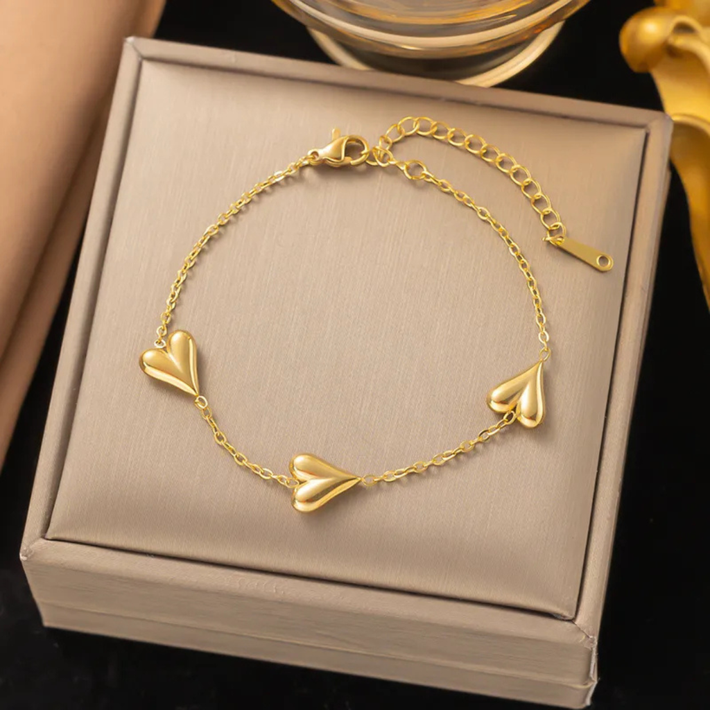 Heart Gold Chain Bracelet