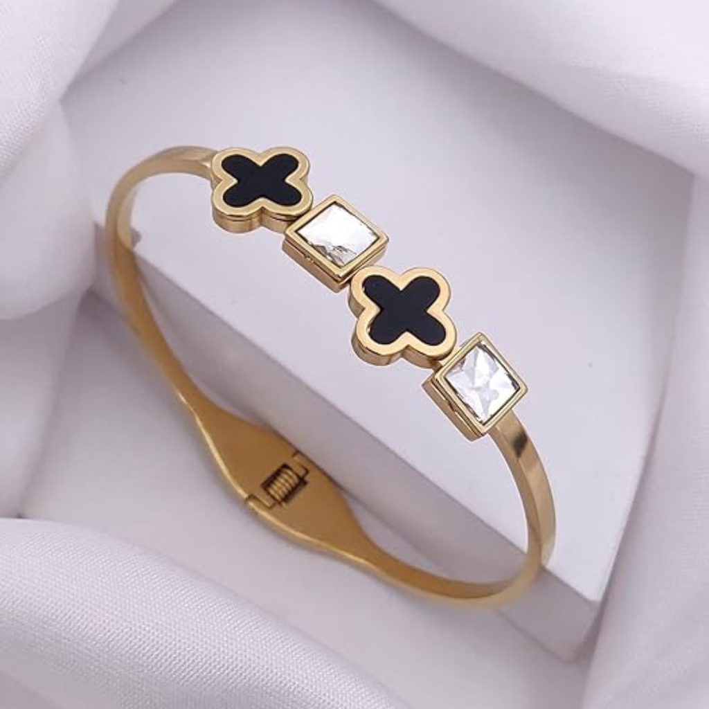 Luxurious Black Lilou Bracelet