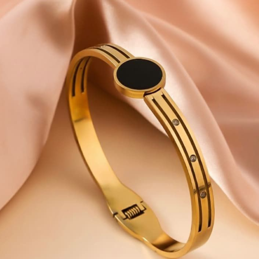 Noir Black Gold Bracelet