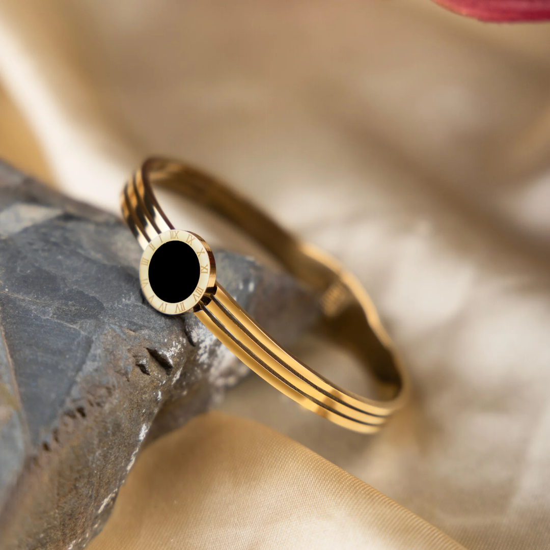 Noir Black Gold Bracelet