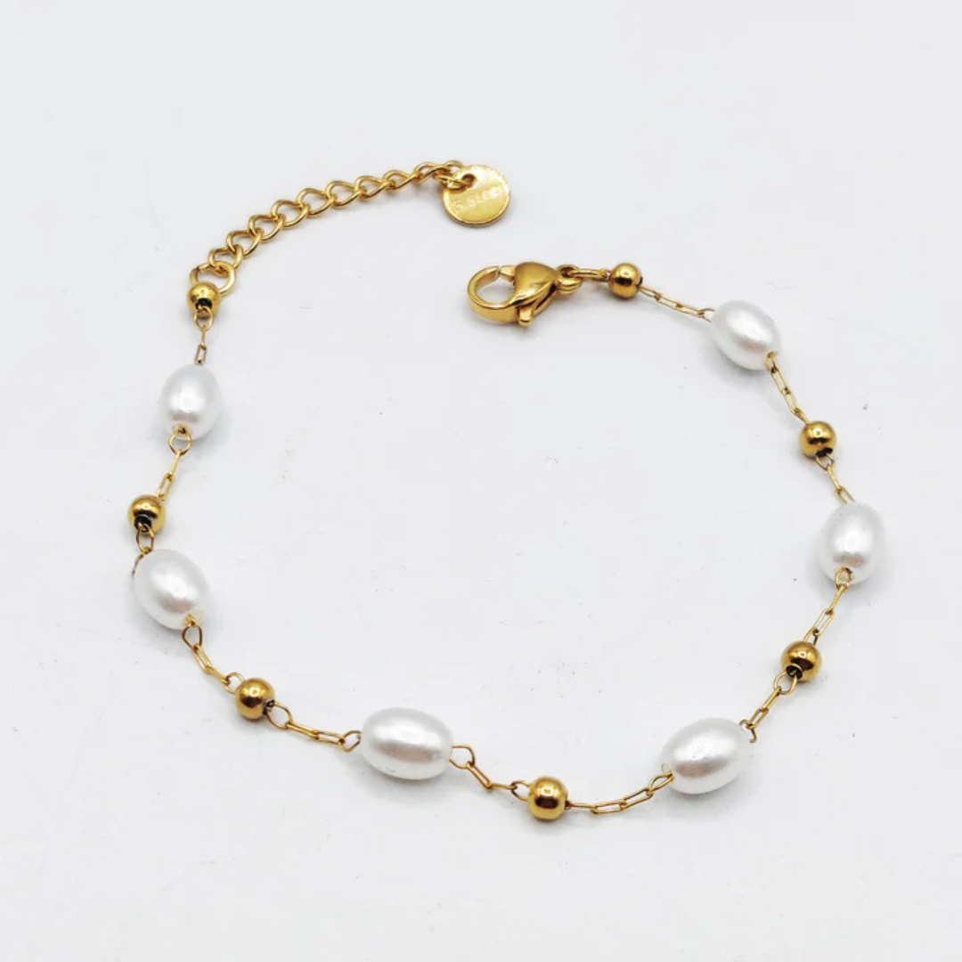 Pearl Charm Gold Bracelet