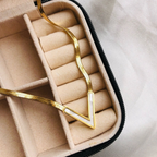 Chevron White Snake Chain Necklace