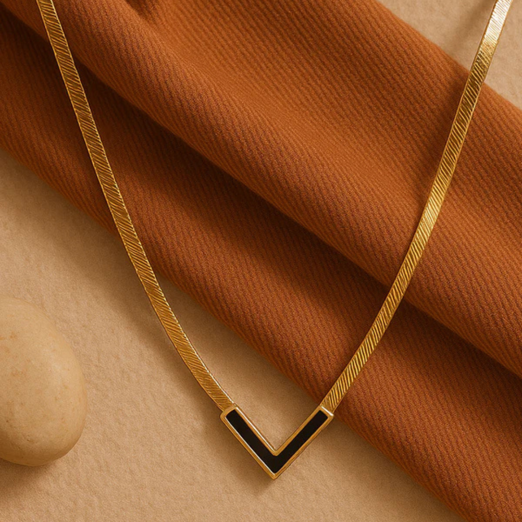 Chevron Black Snake Chain Necklace