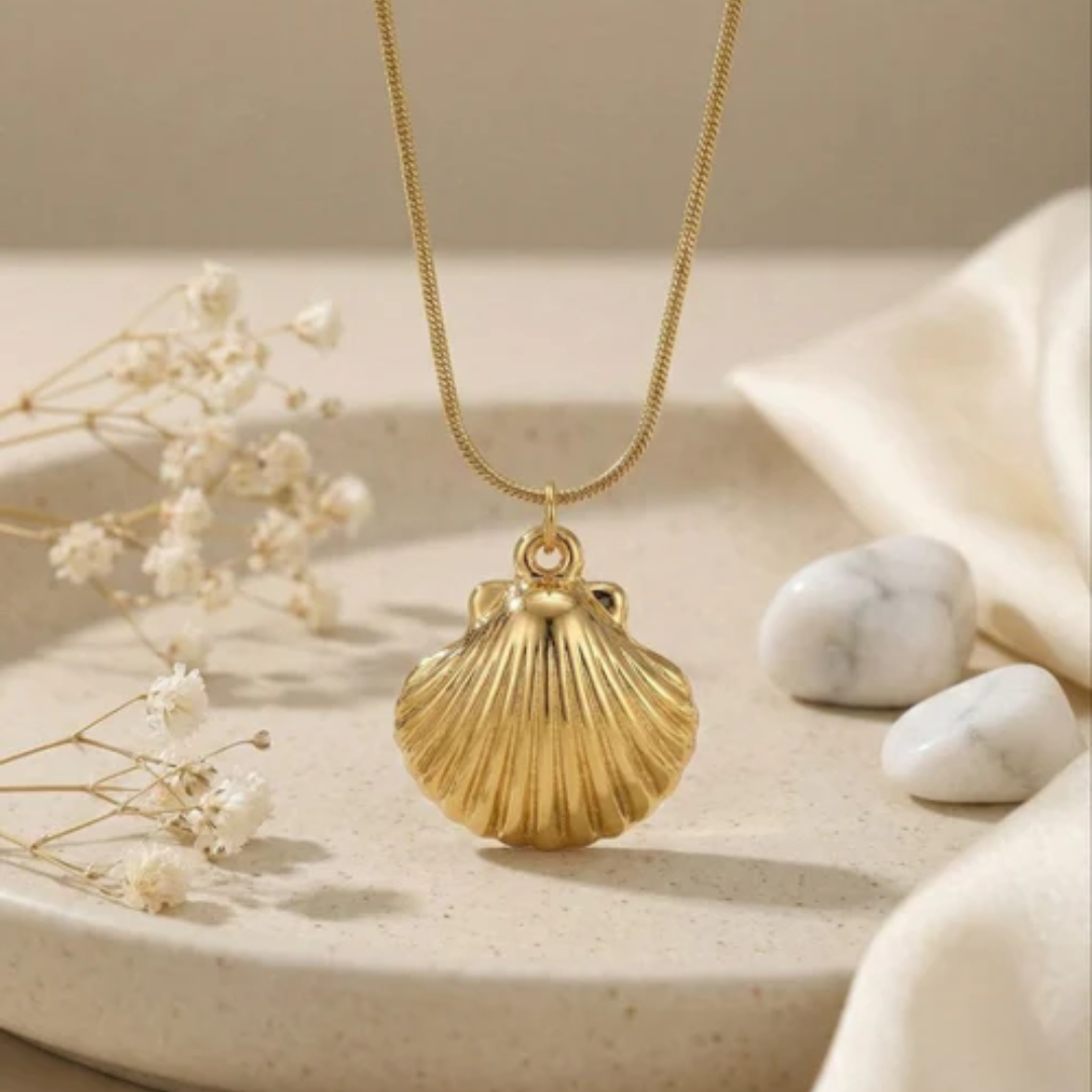 Shell Gold Necklace