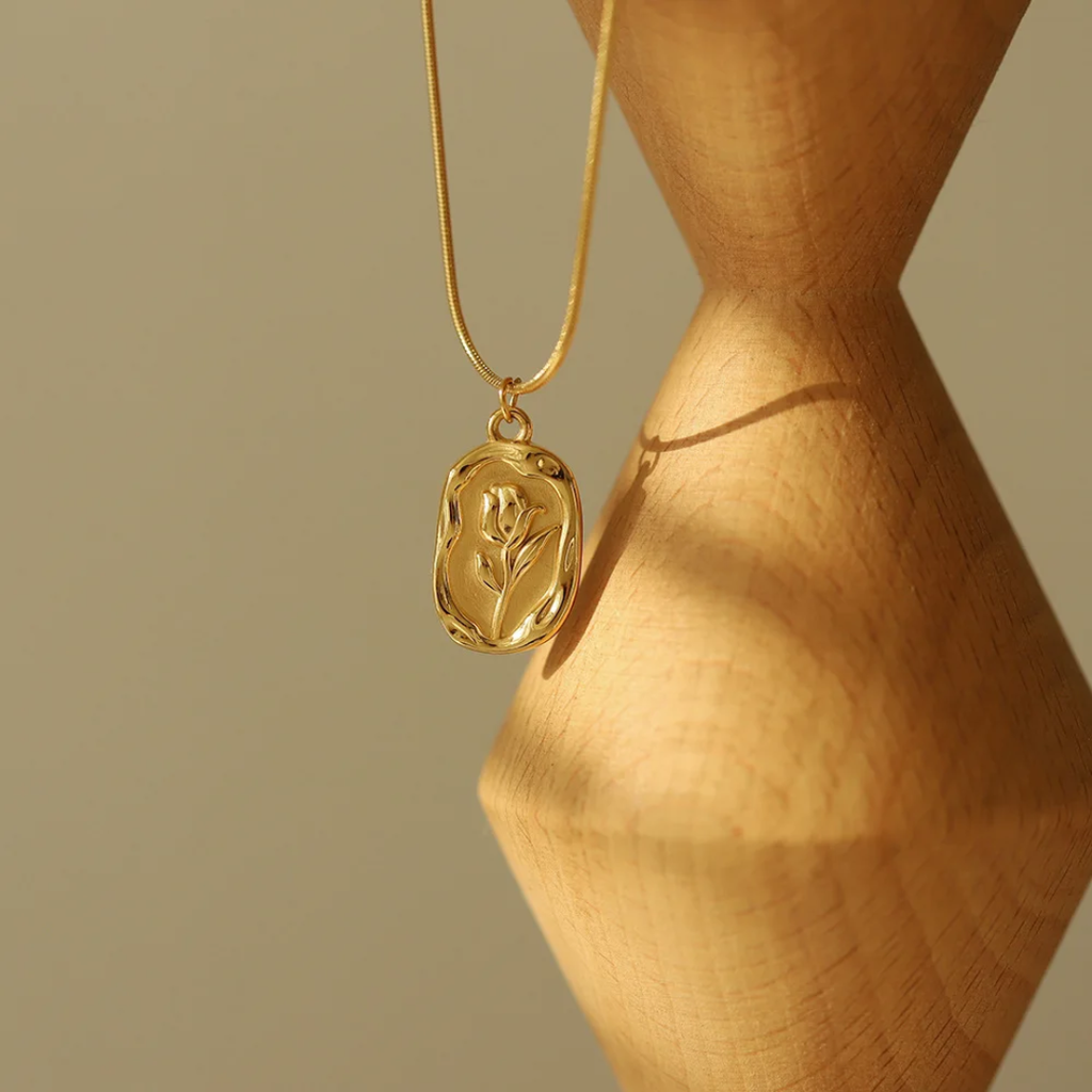 Tulip Flower Pendant Necklace