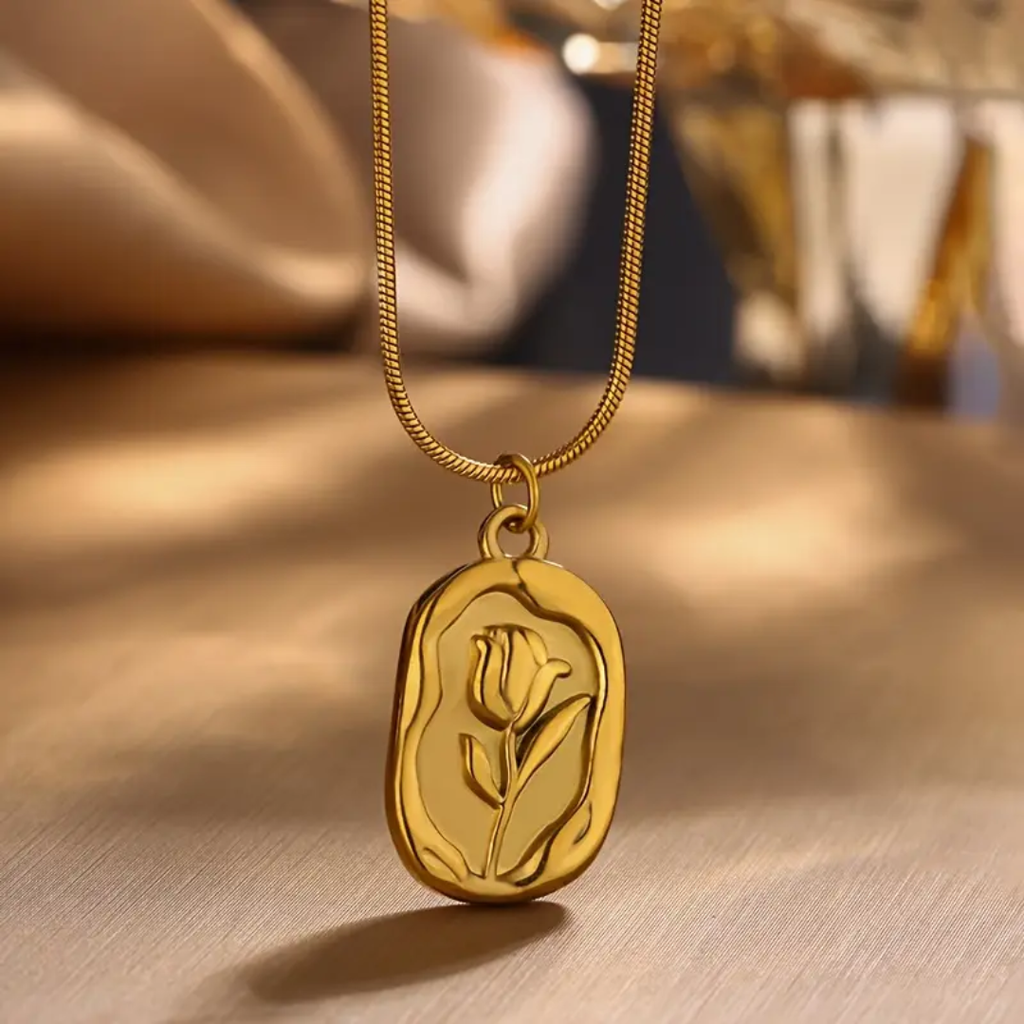 Tulip Flower Pendant Necklace